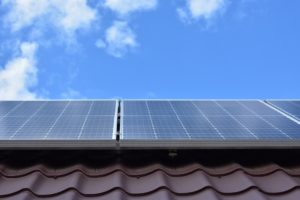 panneaux solaires ou photovoltaiques